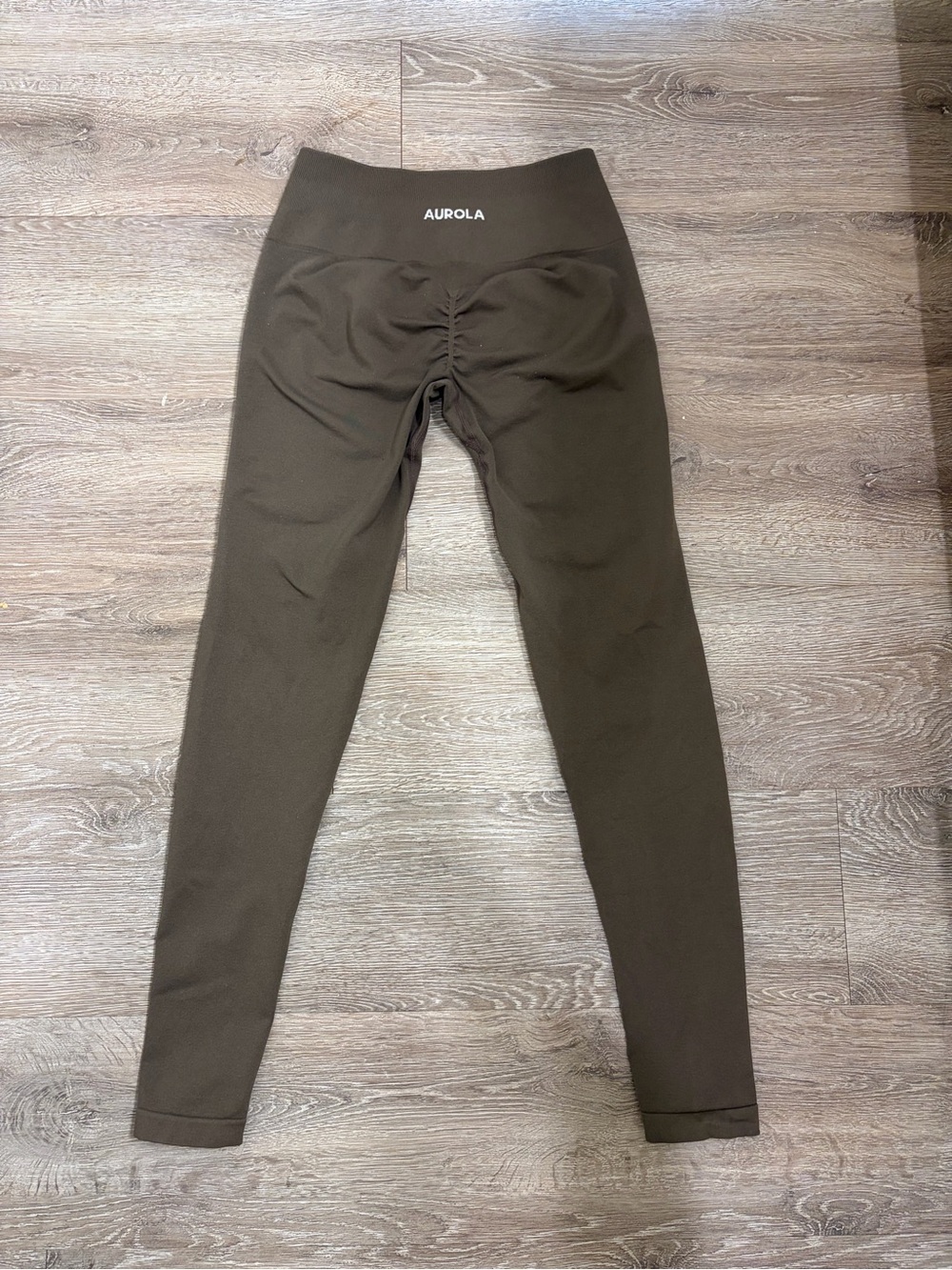 Aurola Brown Leggings with Scrunch Back